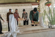 HUT ke-25 Kota Batu, Wali Kota Nurochman Ziarah ke Makam Mbah Mbatu dan Tokoh Pendiri