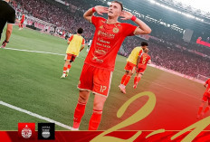 Persija vs Persib di GBK, Ivan Mamut Jadi Pahlawan Lewat Gol Injury Time