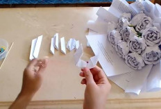 Yuk, Buat Sendiri Buket Bunga dari Kertas, Lebih Mbois dari Bahan yang Ada Bekas Coretan Revisi! 