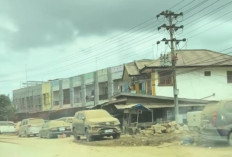 Langsa sampai Tamiang Berserakan Mobil Berisi Mayat Membusuk Korban Banjir, Gubernur Aceh Marah 