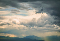 Prakiraan Cuaca Malang Raya 18 Desember: Klojen dan Kepanjen Cerah Berawan, Lainnya Potensi Hujan Ringan