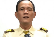 PO Rosalia Indah Pecat Sopir Bus yang Viral Ngebut di Bahu Jalan Tol dan Nyaris Tabrak Mobil  