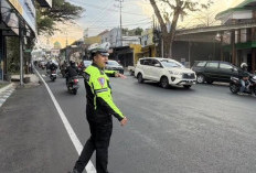 Volume Kendaraan Naik 30-40% saat Liburan di Kota Batu, Personel Tambahan Urai Kepadatan Lalu Lintas