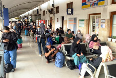 Hari Pertama Angkutan Nataru, 5.379 Penumpang Padati Stasiun Malang