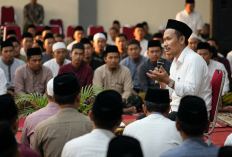 Gus Baha Ungkap Rahasia Waktu Subuh: Momentum Emas Penentu Kelancaran Rezeki dan Keberkahan Hidup