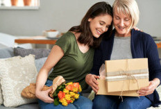 9 Ide Kado Hari Ibu yang Berkesan dan Penuh Makna