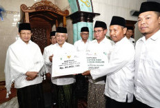 Menag Nasaruddin Umar Jadi Imam Suling di Pagelaran, Gus Qowim Datang untuk Studi Tiru