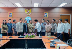 Gus Ipul Adukan Podcast Madilog ke Dewan Pers, Dua Tayangan terkait Muktamar NU Jadi Sorotan
