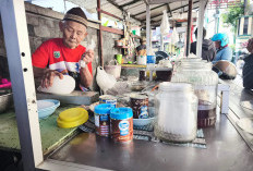Mbah Said, Penjual Es Campur 7 Dekade di Kota Batu, Dulu Semangkok 60 sen Kini Rp8 Ribu