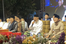 Ngaji Bareng Gus Iqdam di Purwosekar, Bupati Sanusi Ajak Warga Teladani Nilai Isra Miraj