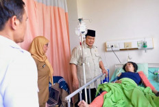 Prabowo Jenguk Korban di RSUD Kota Bekasi, 54 Penumpang KA Argo Bromo Juga Dirawat Sana, 15 Orang Sudah Boleh 