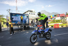 Sambut Hari Bhayangkara ke-80, Polres Batu Turun ke Jalan di CFD Sultan Agung 