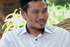 Gus Baha: Tanda Utama Allah Menjaga Langkahmu Adalah ketika Terasa Sangat Sulit Bermaksiat
