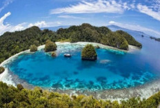 Pantai Nganteb Malang, Surga Tersembunyi yang Jadi Incaran Para Peselancar