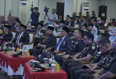 Wali Kota Nurochman Hadiri Paripurna Istimewa, Simak Pidato Kenegaraan Presiden Prabowo di DPRD Kota Batu