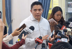 Viral Saiful Mujiani Ajak Gulingkan Prabowo, Seskab Teddy Buka Suara 