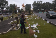 DLH Kota Malang Angkut 600 Ton Sampah Pascaperayaan Tahun Baru 2026