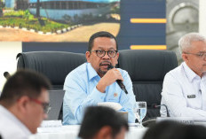 Badan Komunikasi Pemerintah Respons Amien Rais soal Tuduhan Seskab Teddy Gay 
