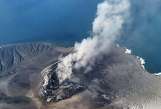Erupsi Anak Krakatau, BMKG Pastikan Penyeberangan Selat Sunda Masih Aman