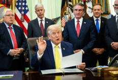 Donald Trump Klaim Selat Hormuz Segera Dibuka, Sebut MoU Damai AS-Iran Bisa Diteken Minggu Malam
