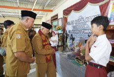 Perkuat Mutu Pendidikan, Bupati Malang Tinjau Sekolah Minim Murid hingga Resmikan Ruang Kelas Baru di Tumpang