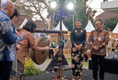 Tong-Tong Night Market 2026 Dibuka, Pemprov Jatim Dorong Ekonomi Kreatif dan UMKM Naik Kelas