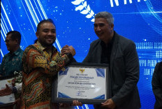Manusiakan Karyawan, Zam Zam Hotel Batu Sabet Penghargaan Kesejahteraan Pekerja di Naker’s Awards 2026