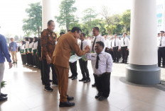 1.233 Pegawai di Pemkot Batu Menerima SK PPPK Paruh Waktu