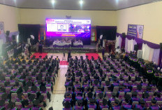 UNITRI Kukuhkan 400 Wisudawan, Sudah Dilengkapi Sertifikasi Kompetensi 