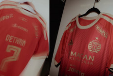 Jersey Persija Terbaru Jadi Perbincangan, Ini yang Membuat Suporter Mempertanyakan Desainnya