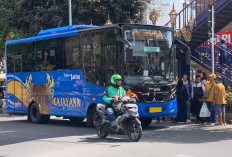 Libur Akhir Tahun, Antrean Trans Jatim Mengular di Kayutangan Heritage, Wisatawan Luar Kota Mendominasi