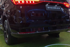 BYD M6 EV CKD Punya Interior Nyaman, Captain Seat hingga Panoramic Roof Jadi Andalan