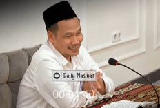 Gus Baha Ungkap Bahaya Orang Saleh Tanpa Ilmu: Kesalehan Tak Otomatis Jadi Otoritas (1)