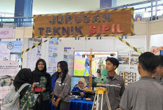 Tampilkan Miniatur Bangunan hingga Alat Ukur, Booth Teknik Sipil Ramai Dikunjungi di Education Expo Polinema