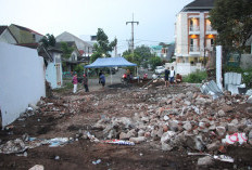 Tembok Griya Shanta Dirusak Saat Proses Hukum Berjalan, Warga Sebut Ada Massa Suruhan