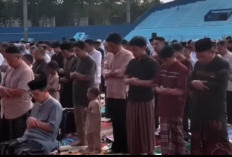 Ribuan Warga Muhammadiyah Salat Id di Stadion Gajayana, Seruan Jaga Persatuan Menguat