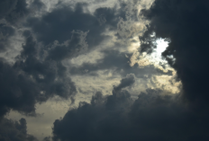 Prakiraan Cuaca 25 Desember: Hujan Siang-Sore Merata di Kota Malang serta di Sebagian Kabupaten dan Kota Batu